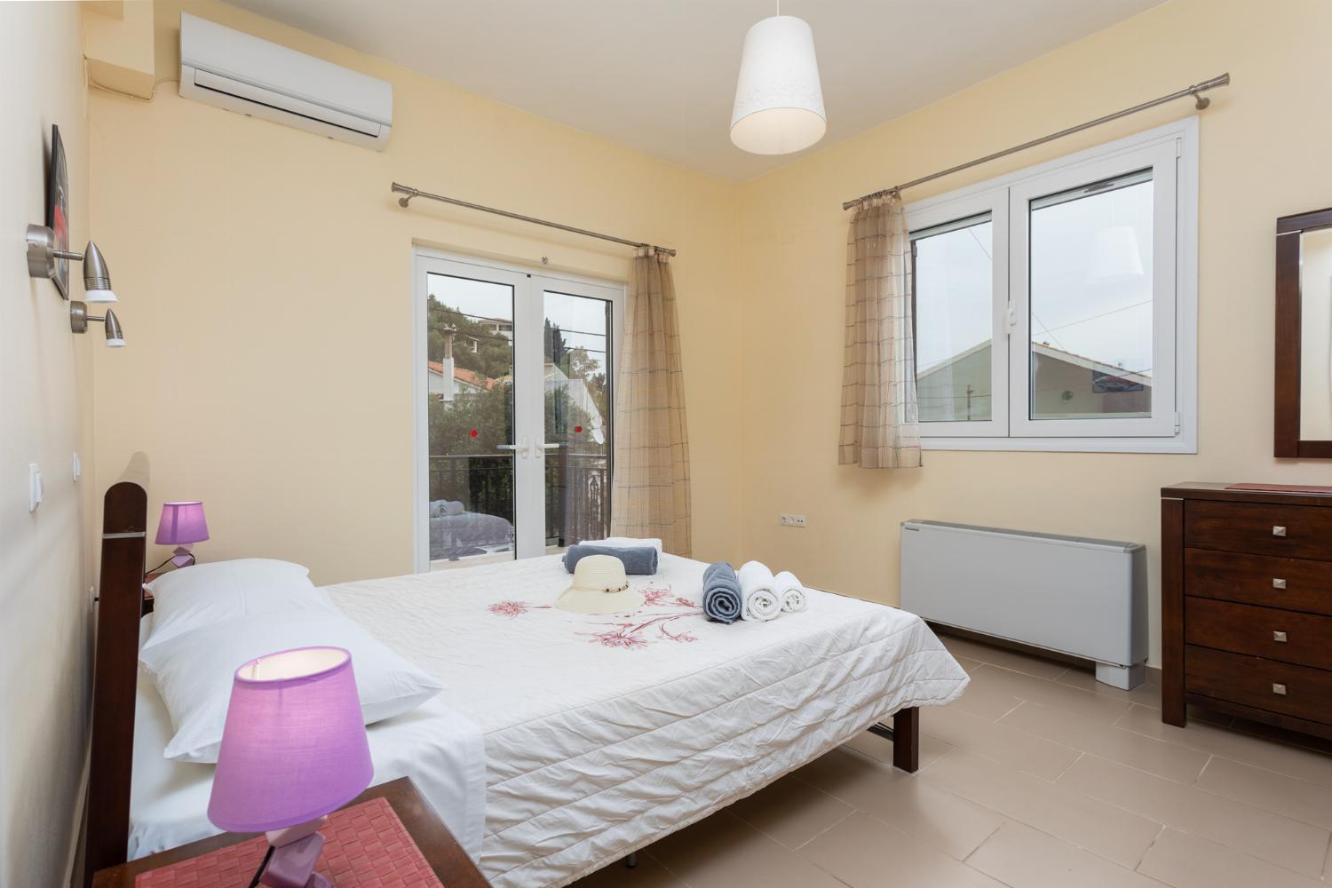 Villa Konstantinos Katavolos Bagian luar foto