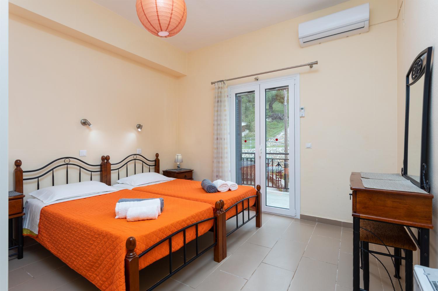 Villa Konstantinos Katavolos Bagian luar foto