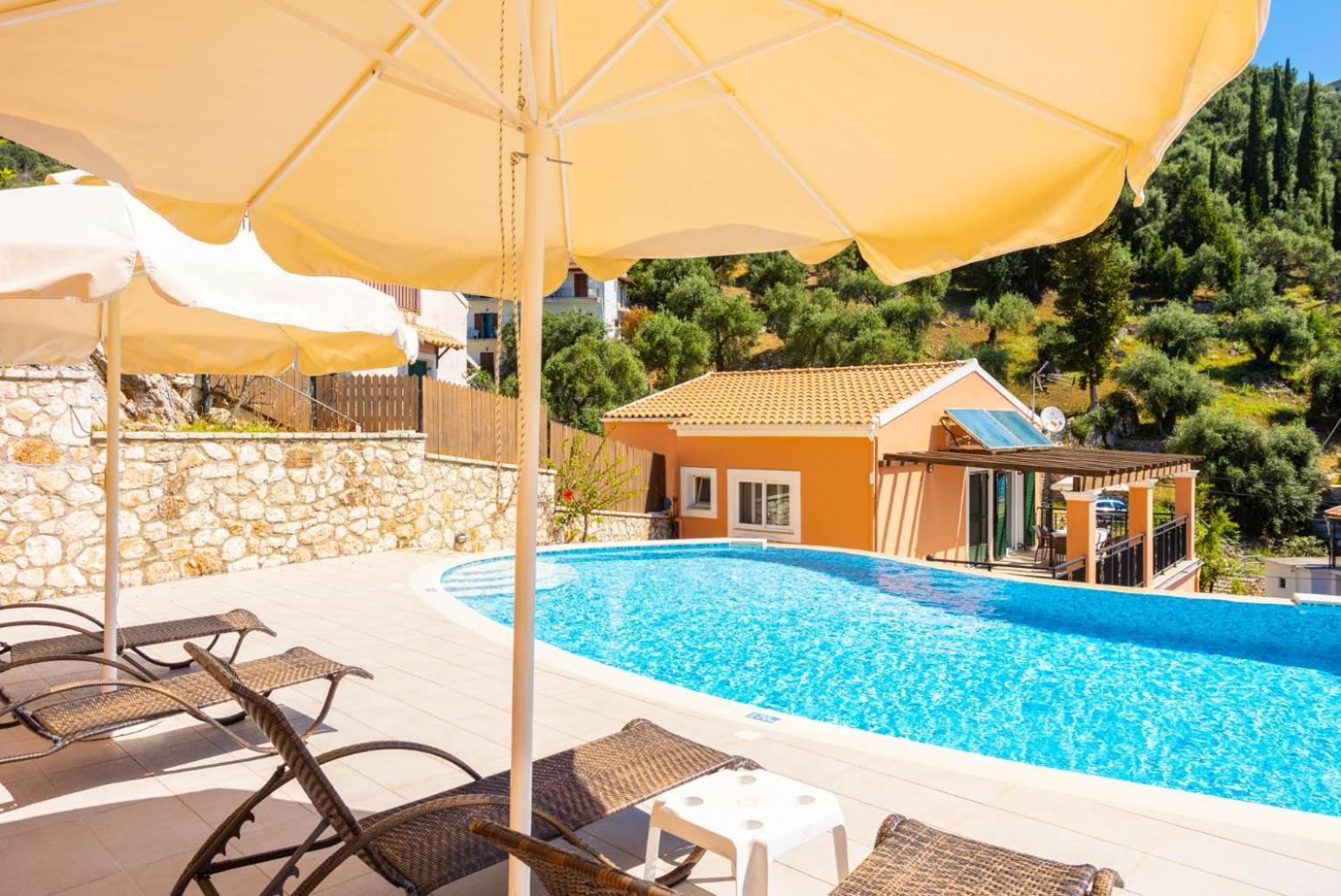 Villa Konstantinos Katavolos Bagian luar foto
