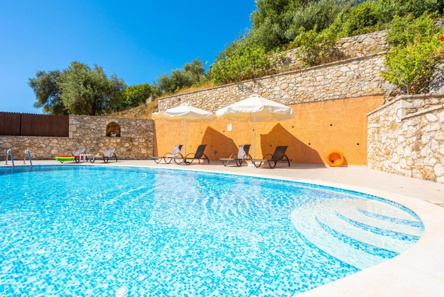 Villa Konstantinos Katavolos Bagian luar foto